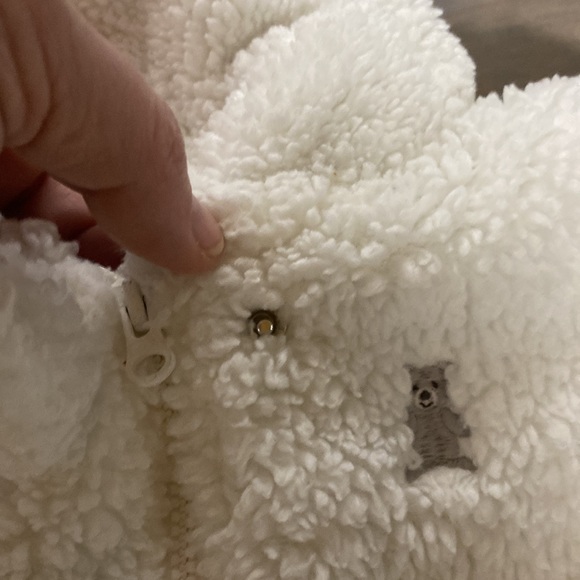 Carter Infant size 6 month one piece cover. (321/3) - Picture 6 of 11